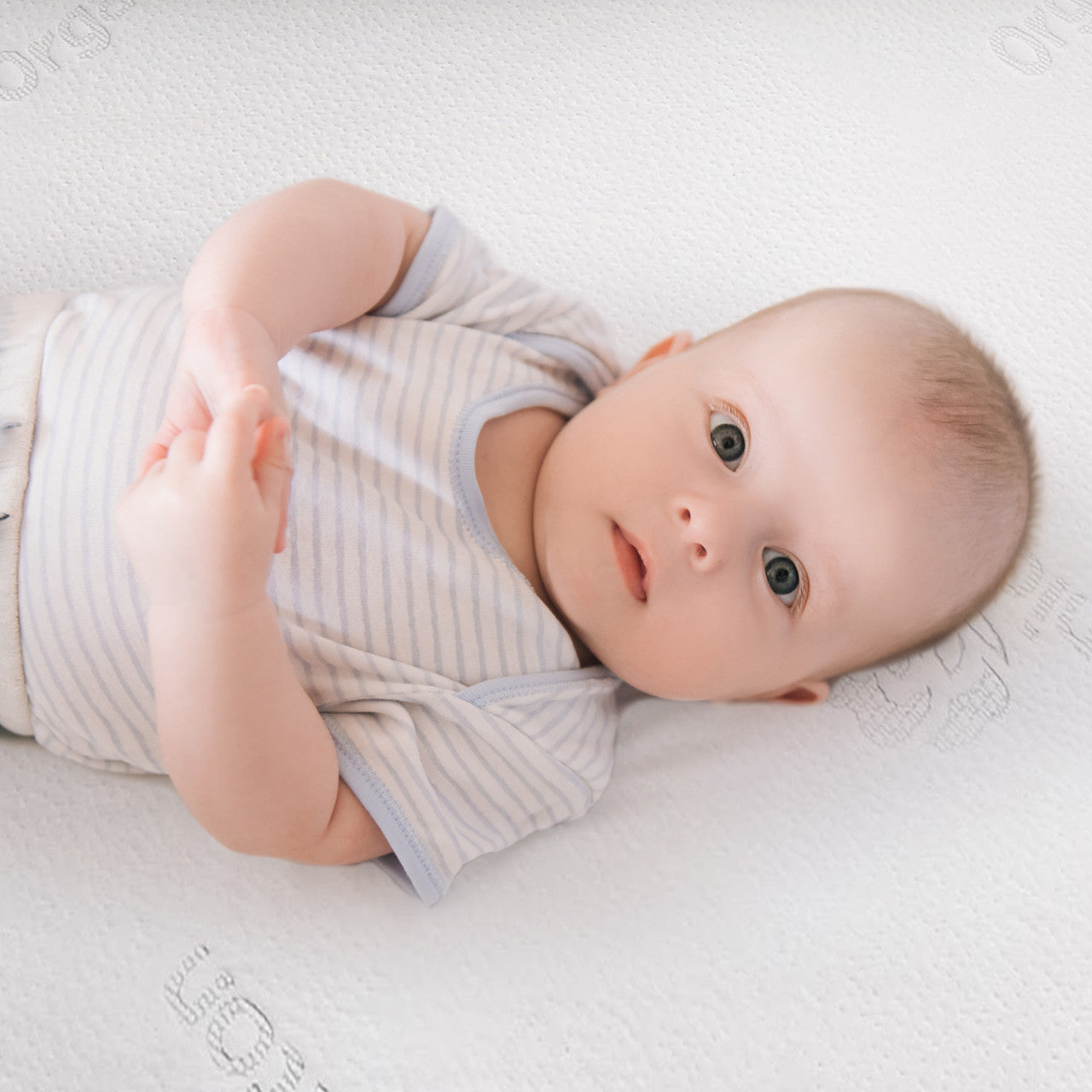 Oragnic ErgoBean Hybrid-Support Luxe Dual-Stage Breathable Crib Mattress